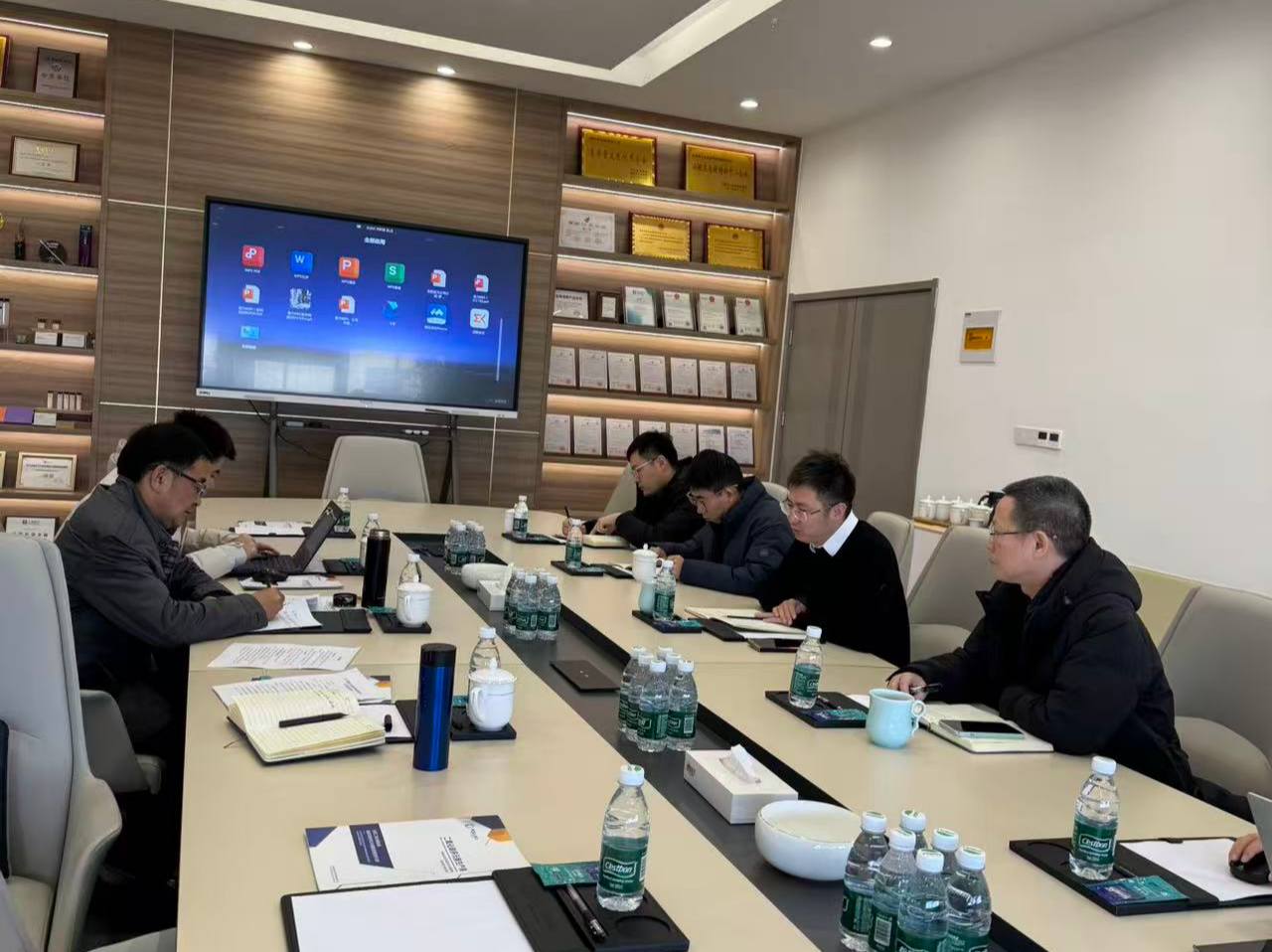 產(chǎn)業(yè)投資1